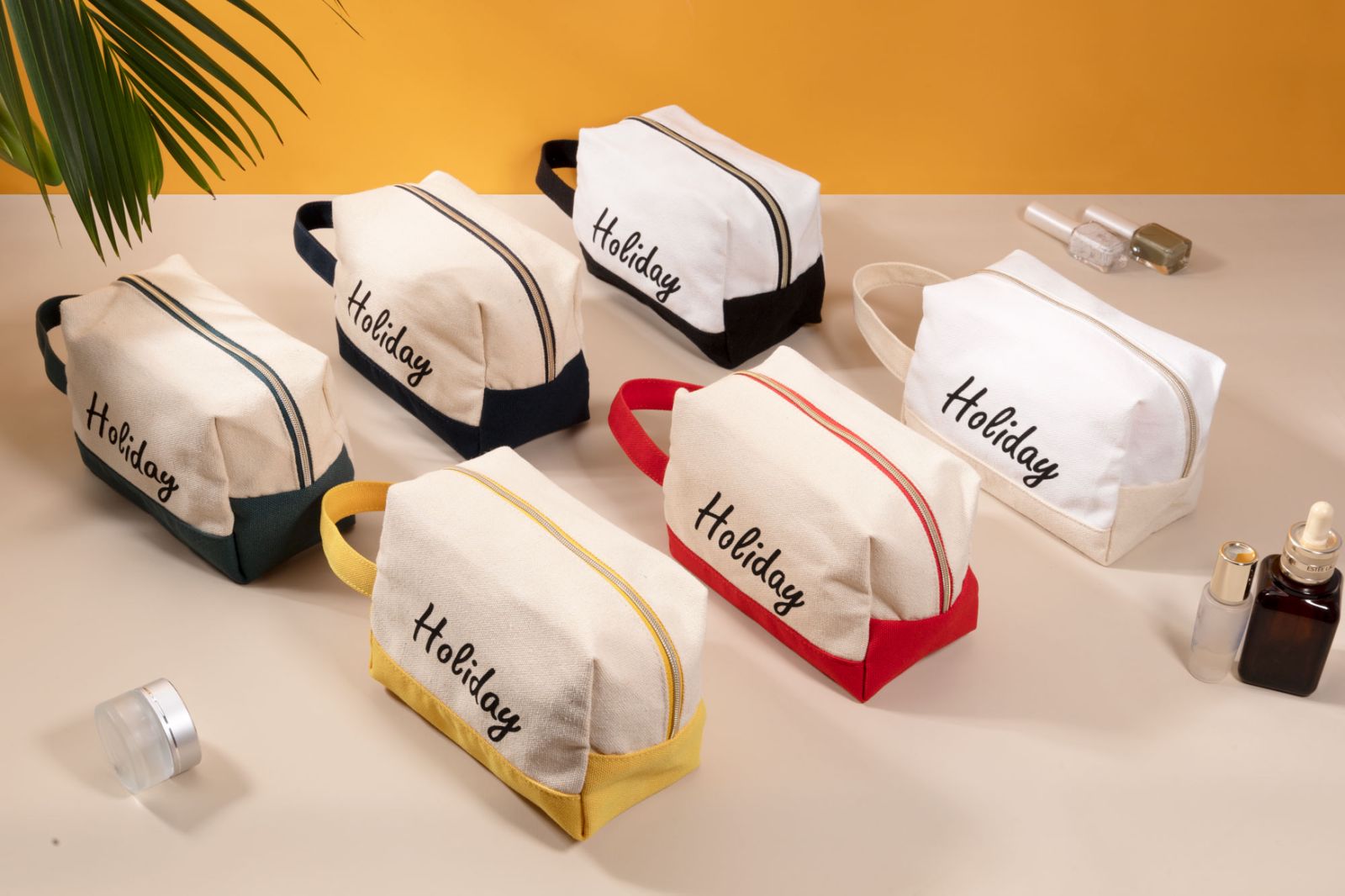 https://www.rivta-factory.com/small-pouch-cosmetic-bag-recycled-cotton-cbc118-p03212p1.html