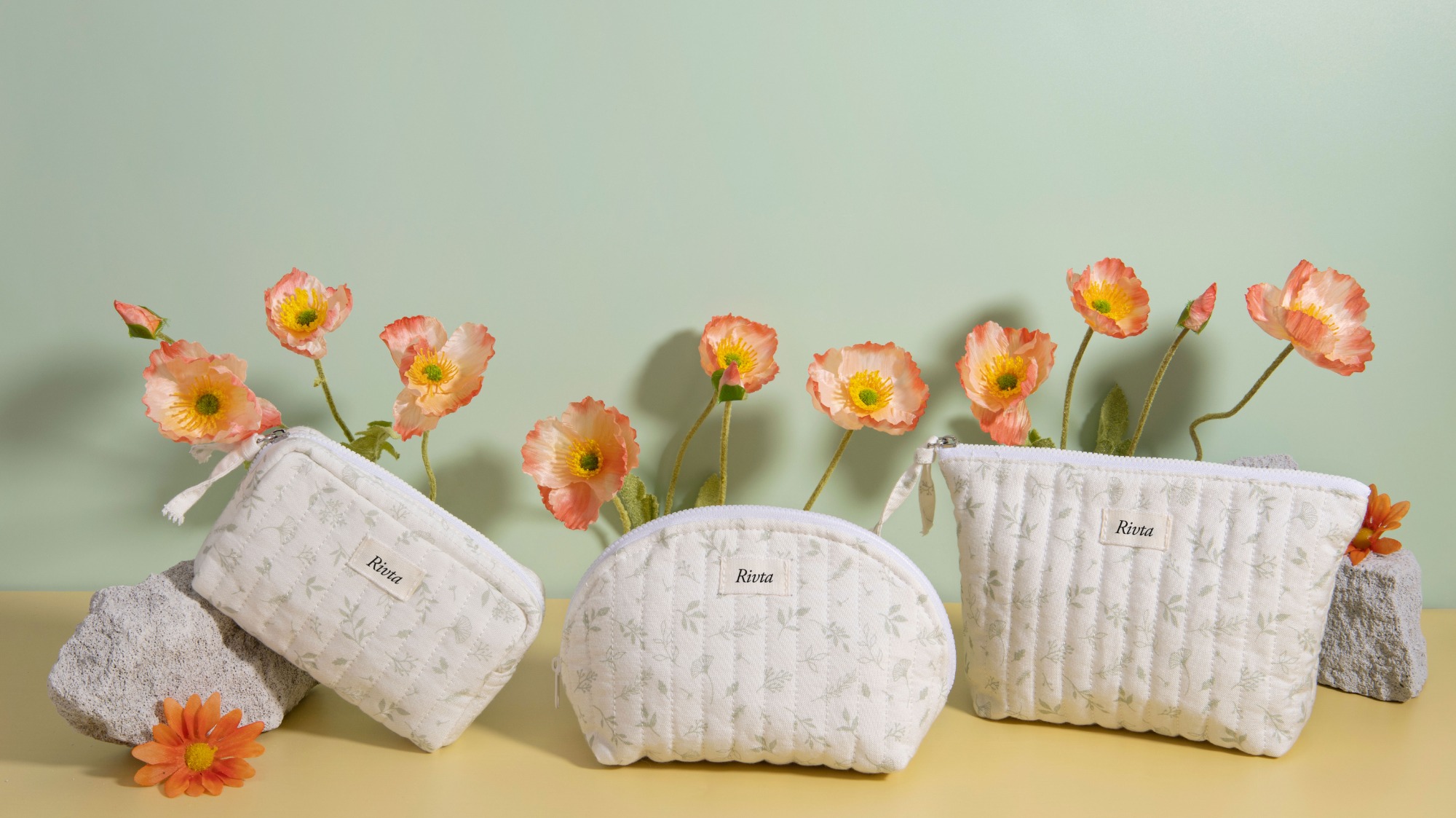 How Do You Find the Perfect Private Label Cosmetic Bag Manufacturer?