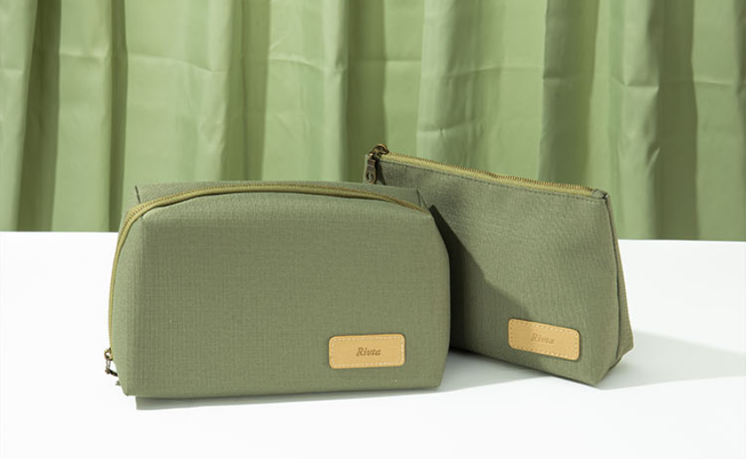 The Ultimate Guide to Partnering with a Makeup Bag Manufacturer for Brands & Retailers